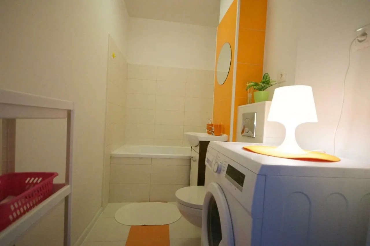 Krasnobrodzka Apartment Warsaw